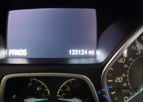 2016 Ford Escape Se z USA, uszkodzony, nr VIN 1FMCU9G9XGUA04744